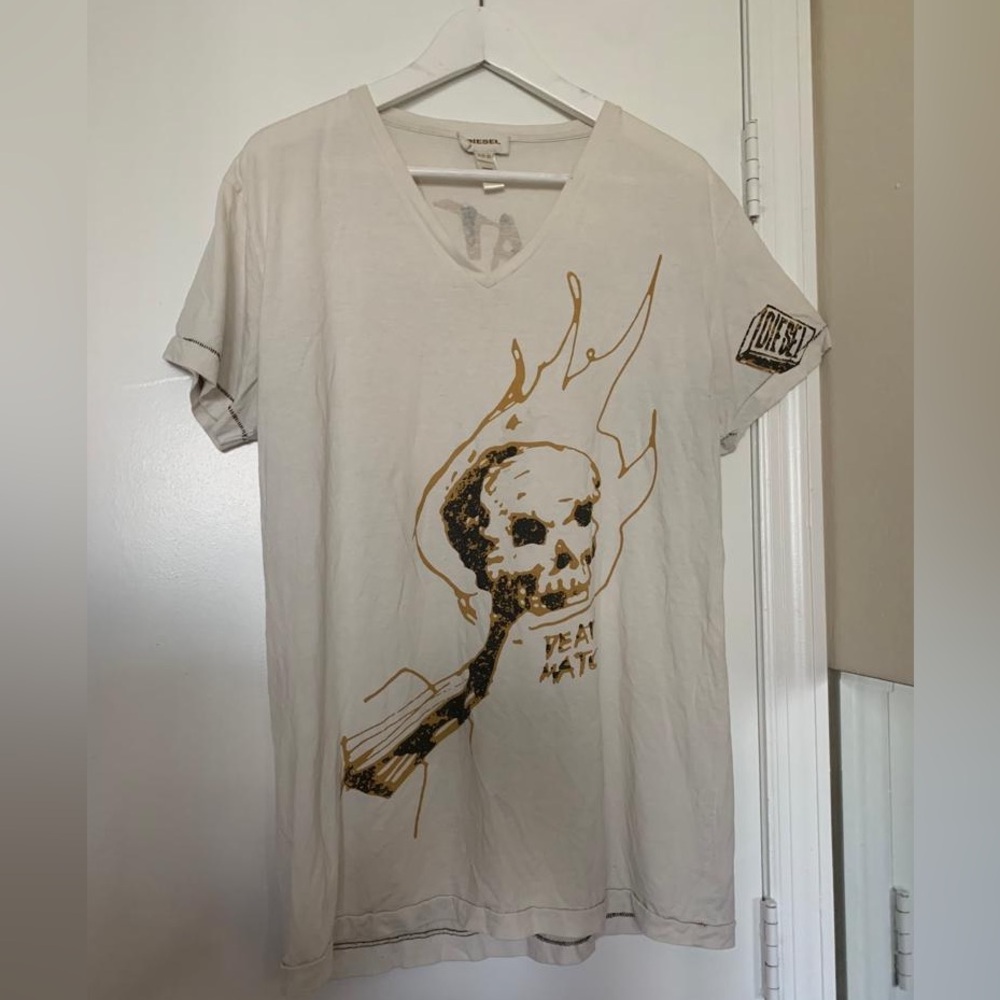 Diesel White and Gold Short Sleeve Tee with Artistic Skull Design